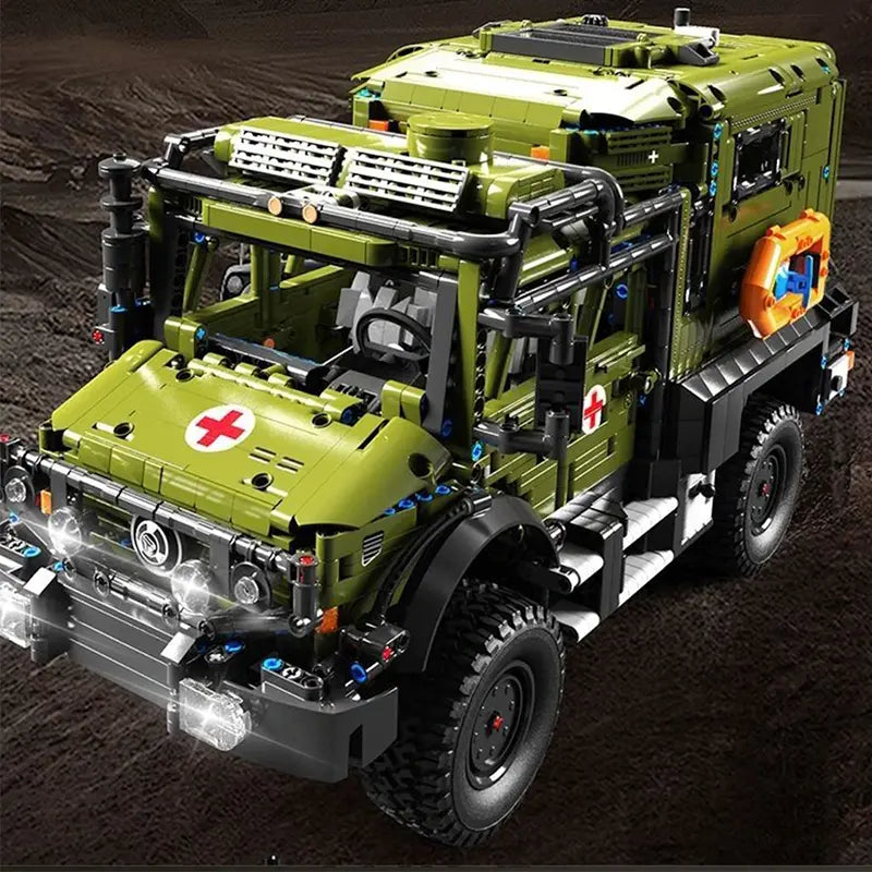 Armoured Military Ambulance 3849pcs MySite